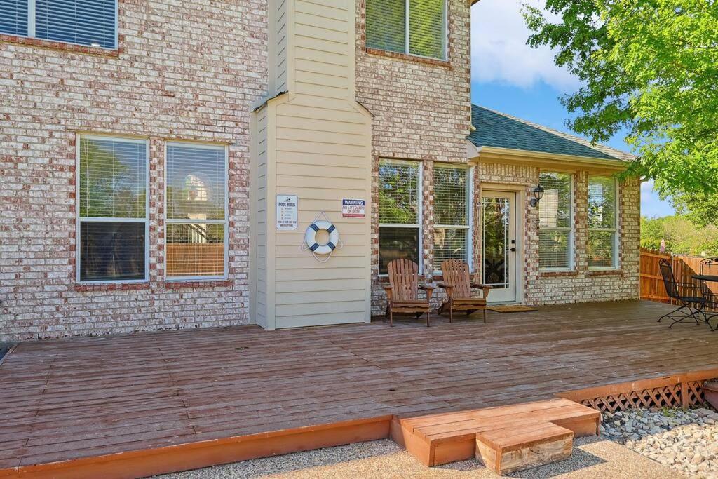 Wellness Oasis 5Br W Pool + Huge Yard + Fire Pit Villa Sachse Exterior foto